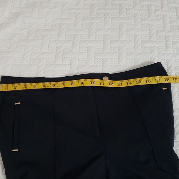 Marc New York by Andrew Marc. NWT.  Slim Ankle Lenght Pants. Size 12. - Picture 9 of 12
